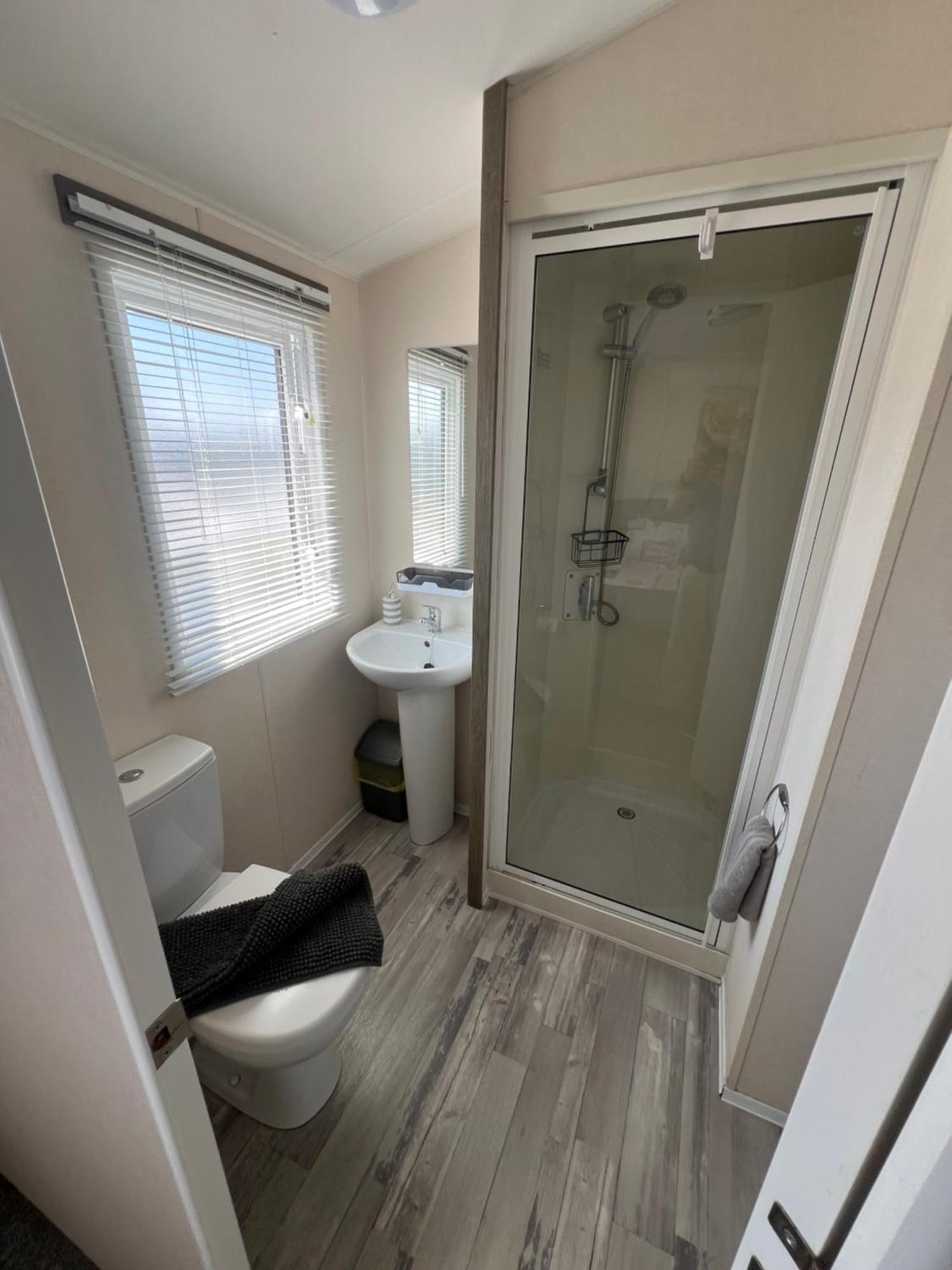 3 Bedroom Modern Caravan Sleeps Up To 8 Милом Экстерьер фото
